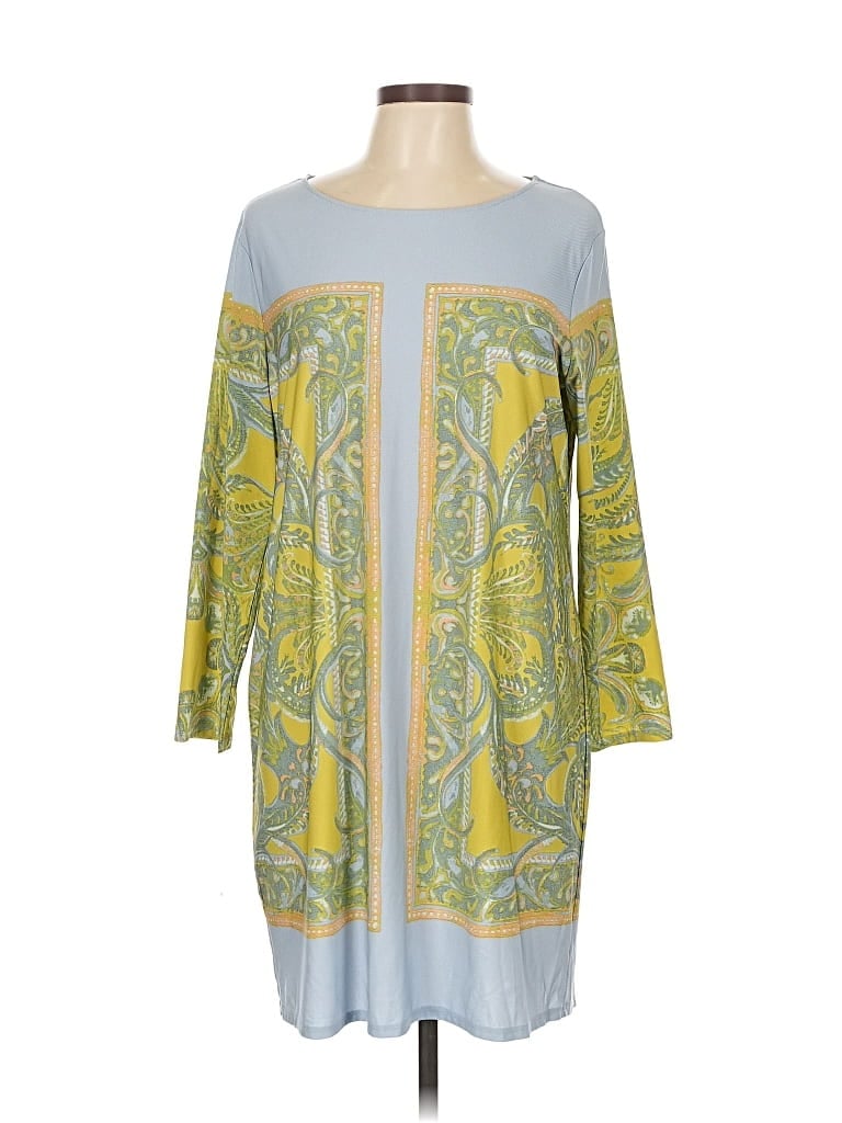 Click to view more detailed imagery on our partner's website Pre-owned Bcbgmaxazria Casual Dress In Gray