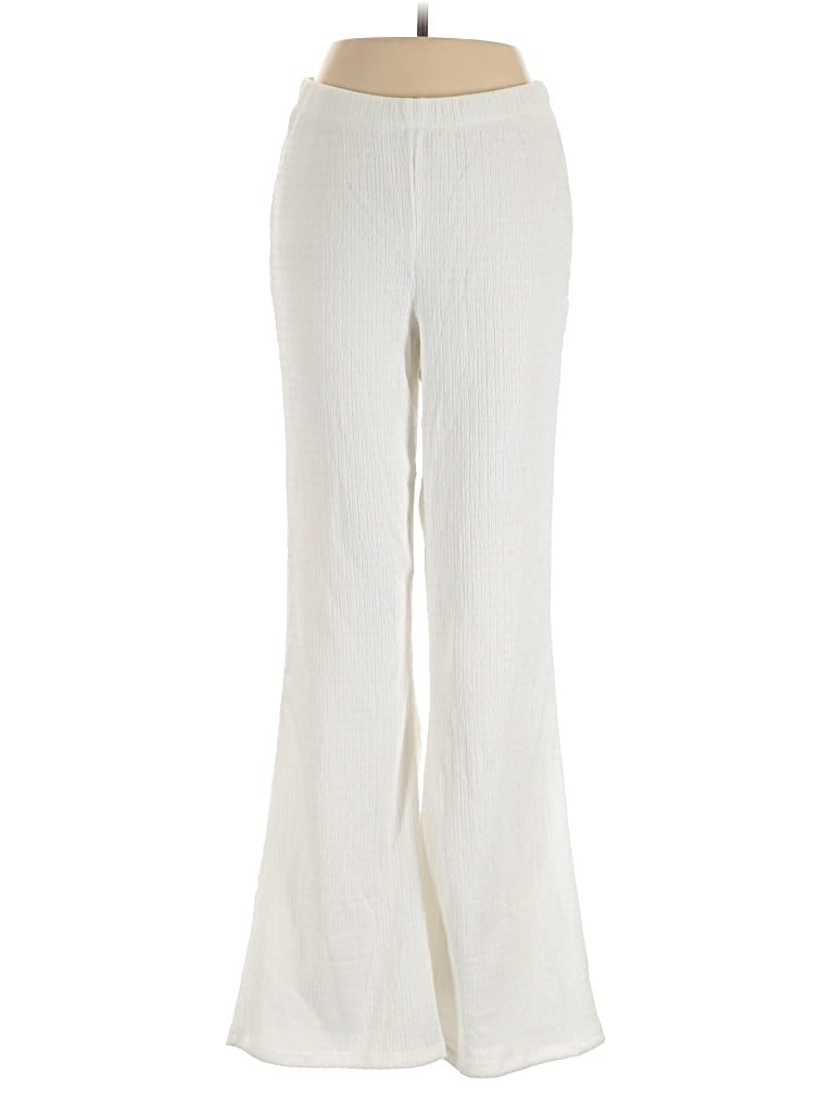 Click to view more detailed imagery on our partner's website Pre-owned Madden Girl Dress Pants In White