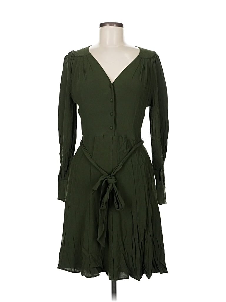 Pre-owned Gal Meets Glam Casual Dress In Green