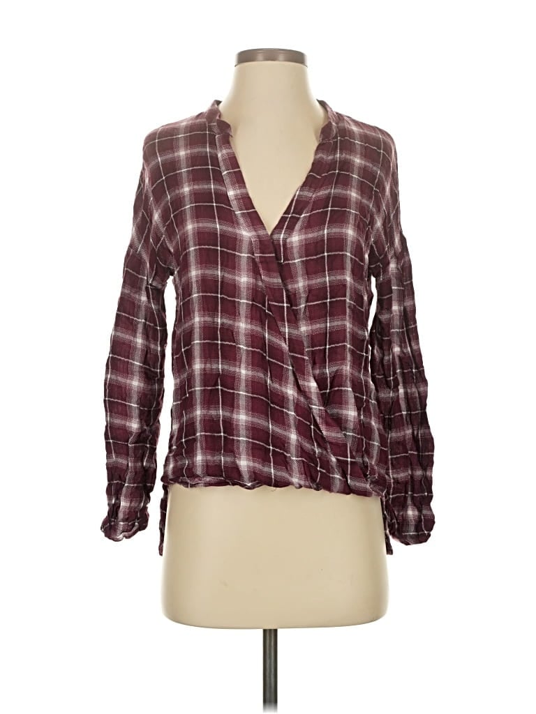 Click to view more detailed imagery on our partner's website Pre-owned Elan Long Sleeve Blouse In Burgundy