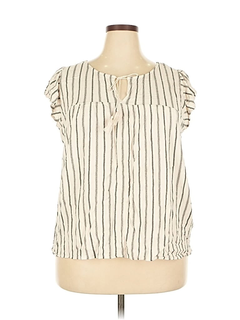 Pre-owned Old Navy Short Sleeve Blouse In White