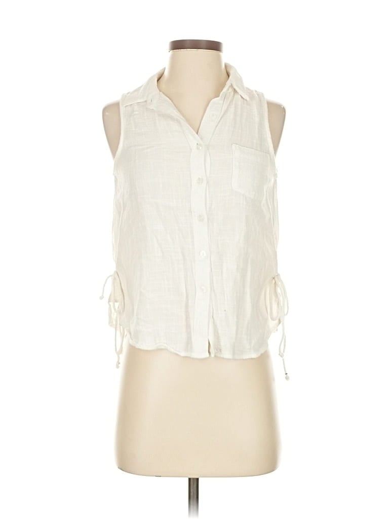 Pre-owned Universal Thread Sleeveless Button Down Shirt In White