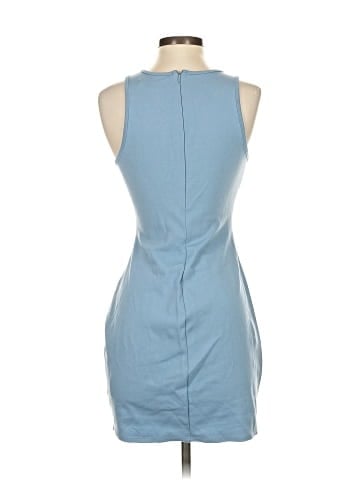 Urban Outfitters Casual Dress (view 2)