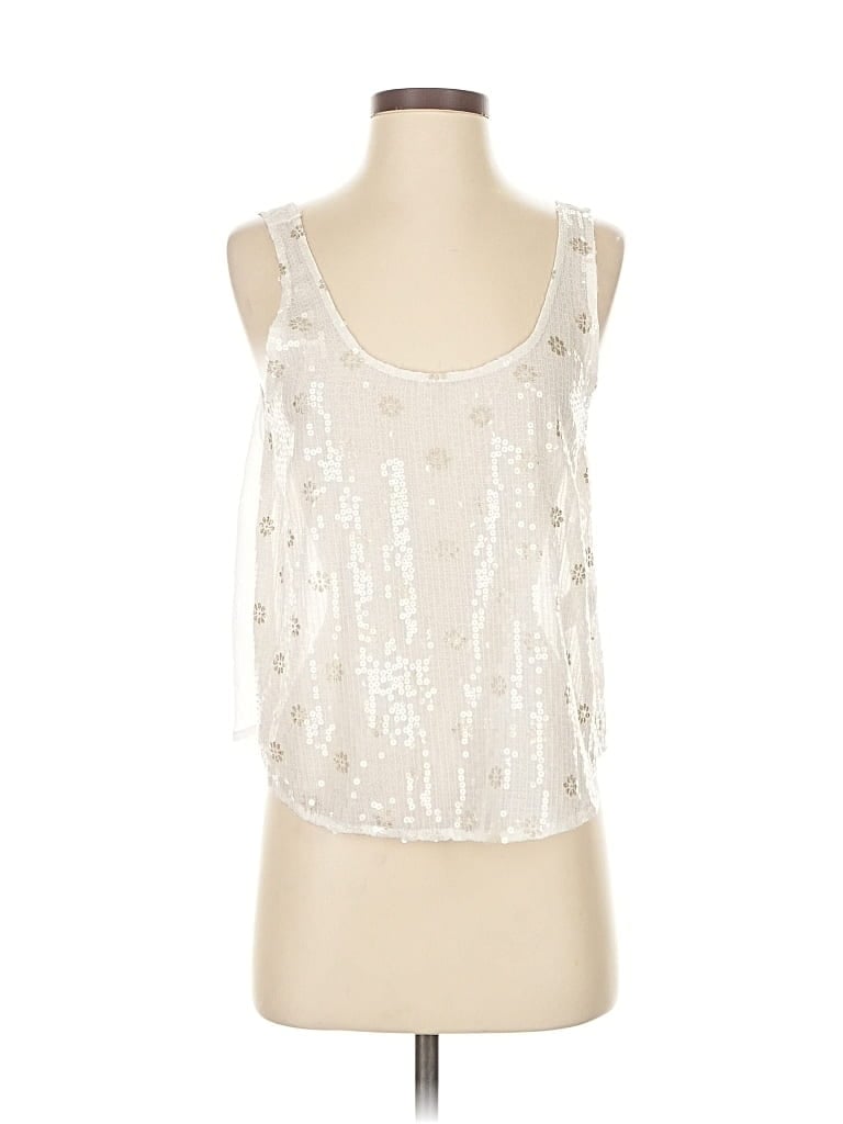 Click to view more detailed imagery on our partner's website Pre-owned Abercrombie & Fitch Sleeveless Blouse In Silver