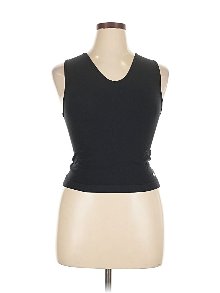 Click to view more detailed imagery on our partner's website Pre-owned Champion Sleeveless Top Black Halter Neckline Tops