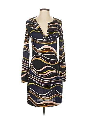 Diane von Furstenberg Casual Dress (view 1)