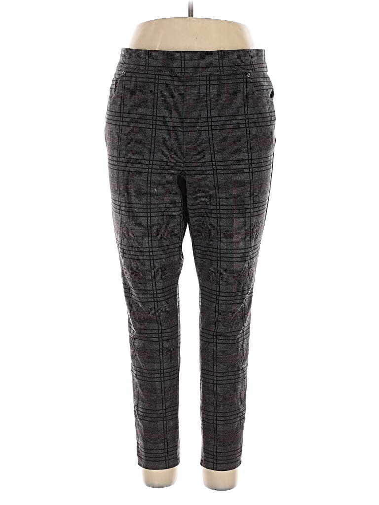 Click to view more detailed imagery on our partner's website Pre-owned Gloria Vanderbilt Casual Pants In Gray