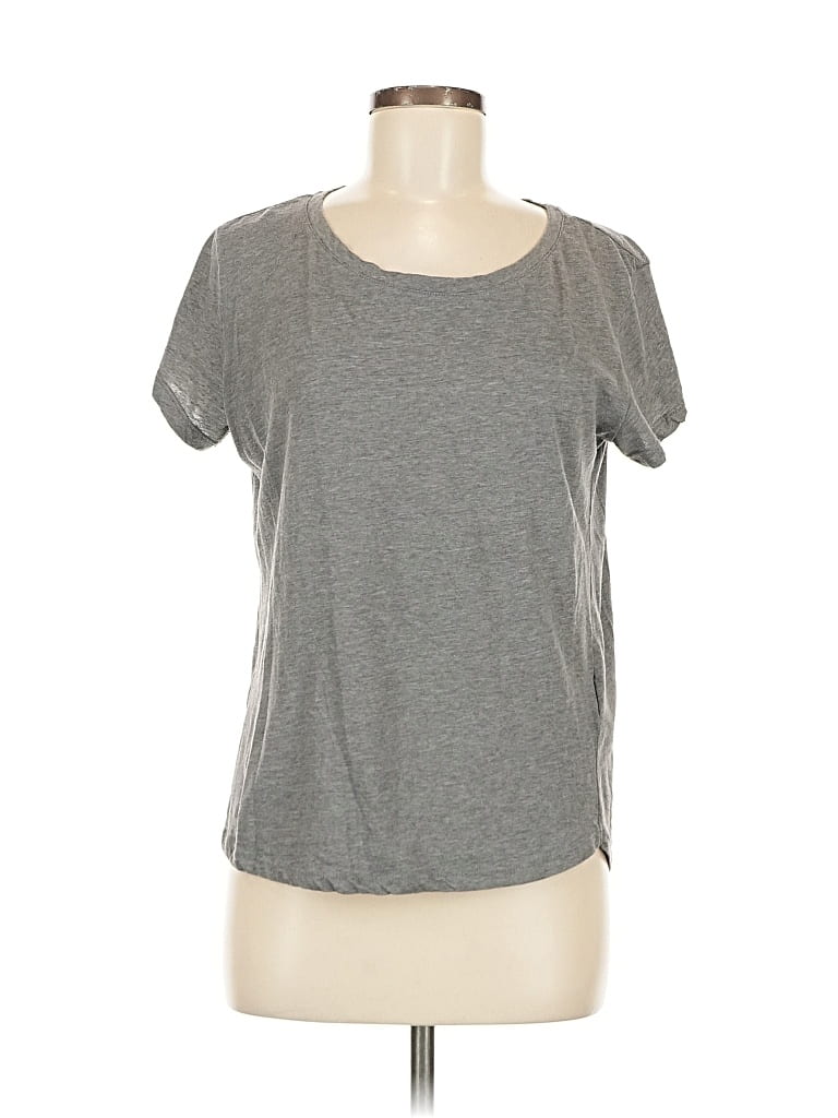 H&M Pre-owned Active T-shirt In Gray