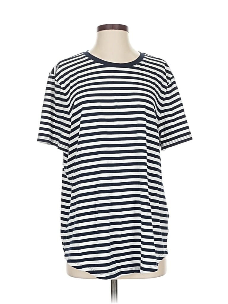 Pre-owned Lululemon Athletica Short Sleeve T-shirt In Blue