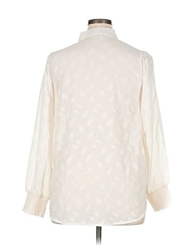 Olivia Grey Women’s Clothing On Sale Up To 90% Off Retail | ThredUp