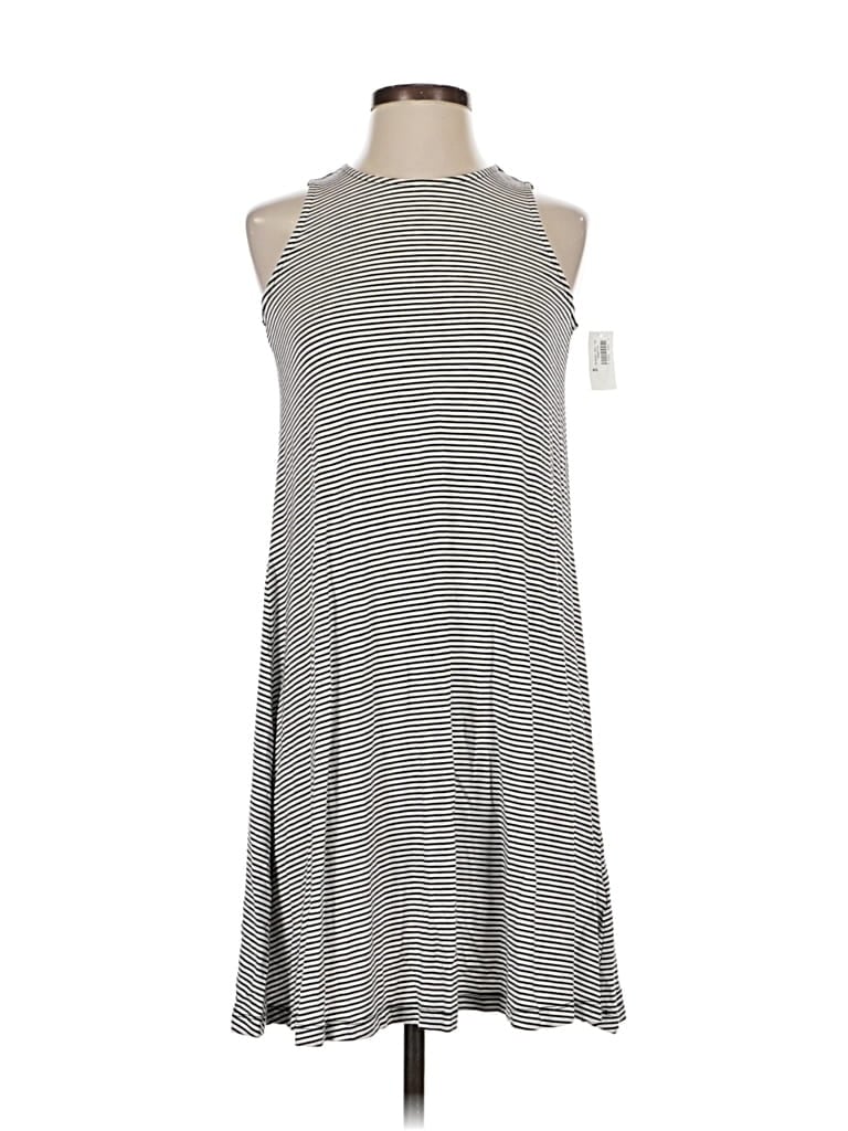 Pre-owned Old Navy Casual Dress In Gray