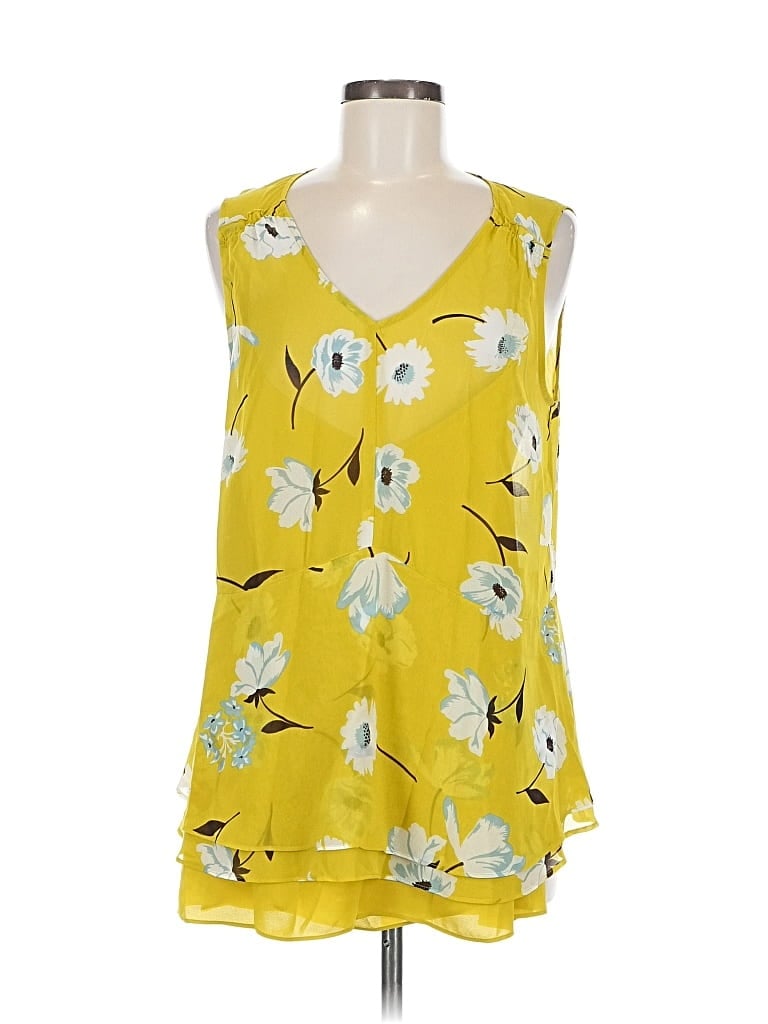 Pre-owned Cabi Sleeveless Blouse In Yellow