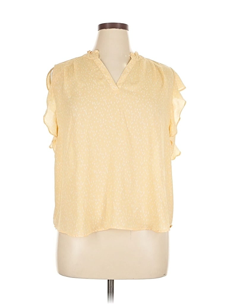 LIZ CLAIBORNE Pre-owned Sleeveless Blouse In Yellow