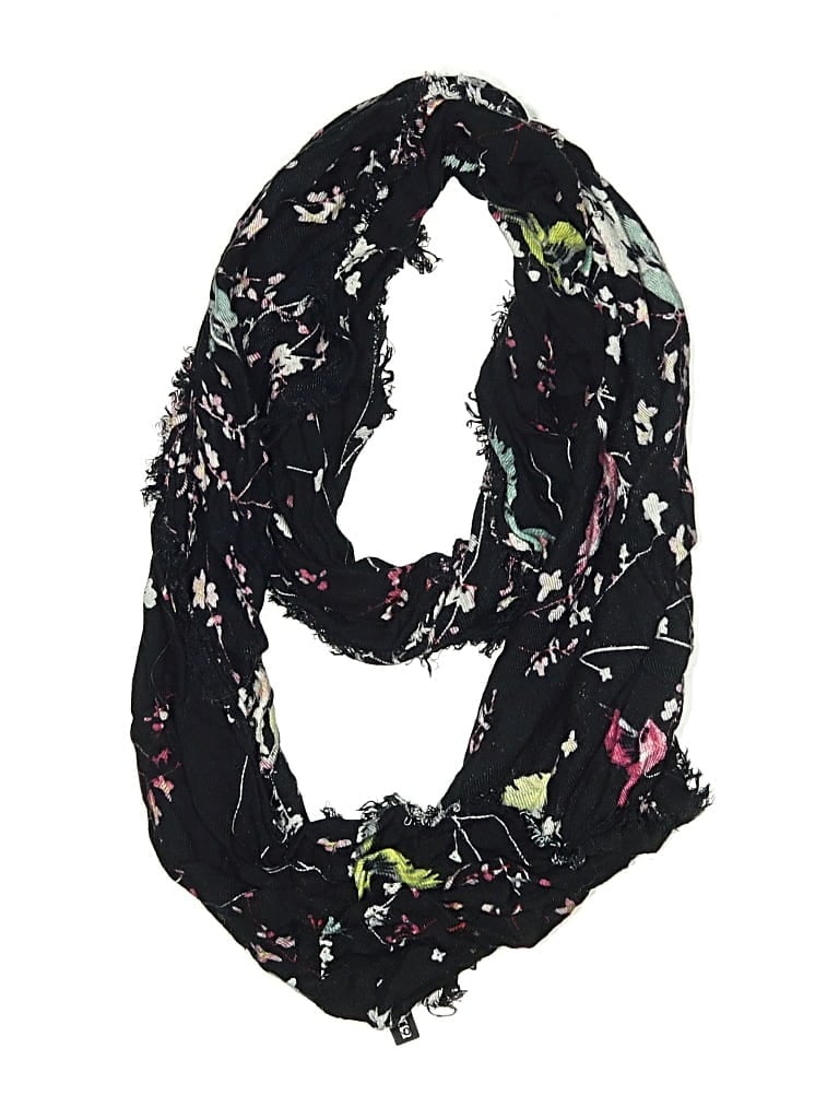 APT. 9 Pre-owned Scarf In Black