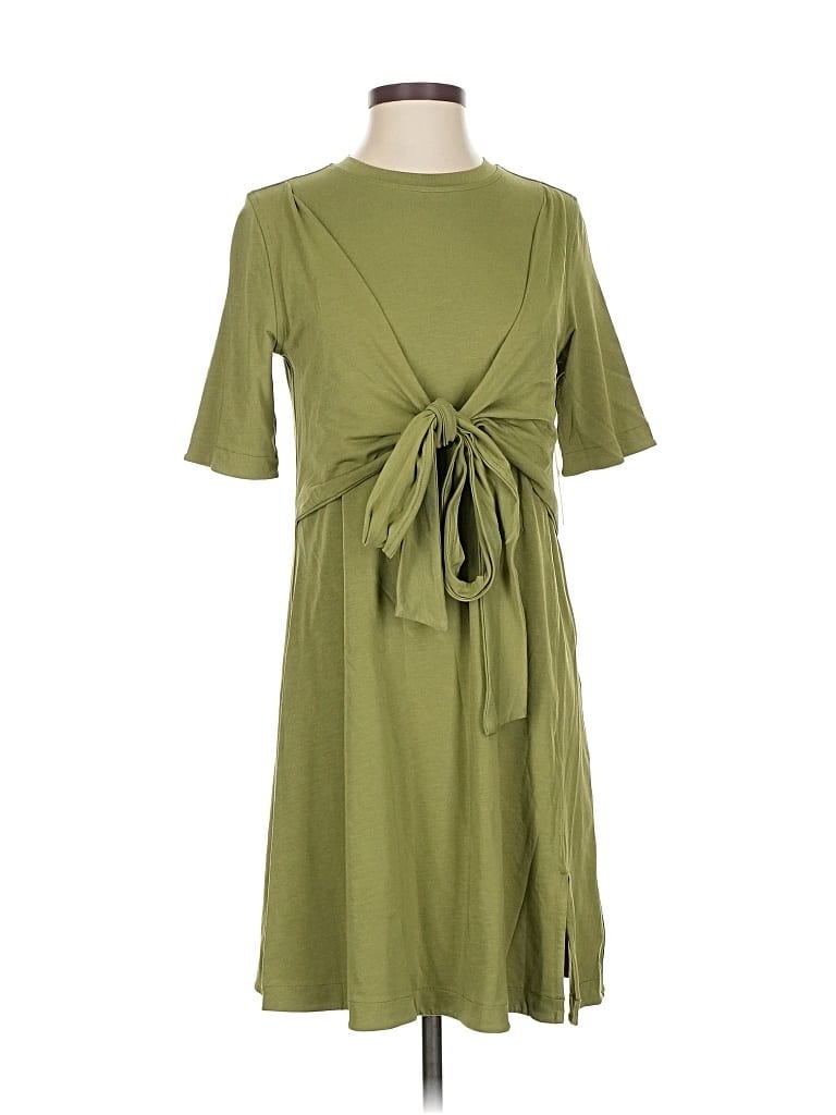 Pre-owned Lululemon Athletica Casual Dress In Green