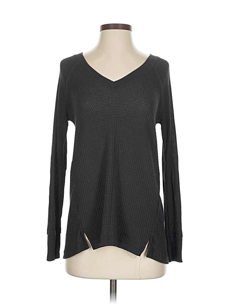 Click to view more detailed imagery on our partner's website Pre-owned Maeve By Anthropologie Long Sleeve T-shirt In Gray