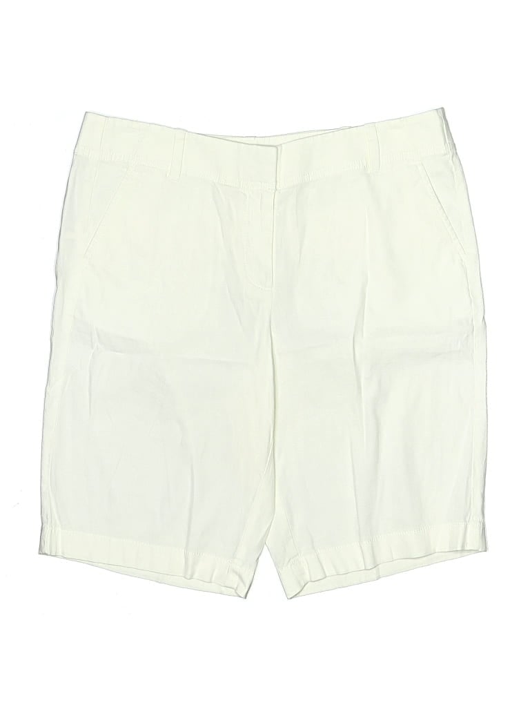 Click to view more detailed imagery on our partner's website Pre-owned Ann Taylor Shorts In White