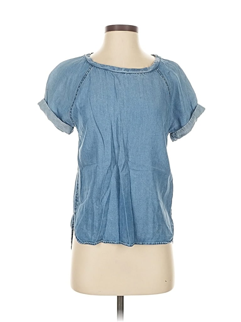 Click to view more detailed imagery on our partner's website Pre-owned Velvet Heart Short Sleeve Blouse In Blue