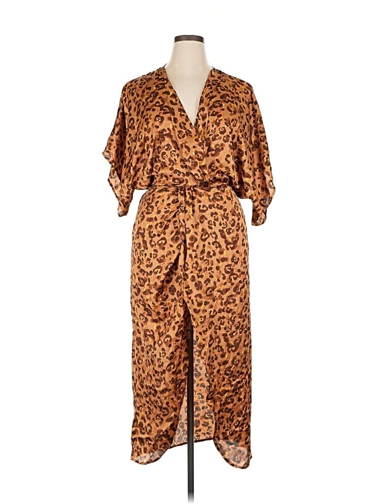 Pre-owned Lezat Casual Dress In Brown