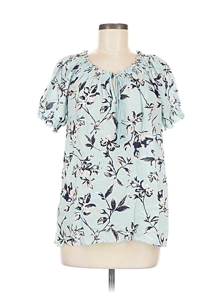 Click to view more detailed imagery on our partner's website Pre-owned Joie Short Sleeve Silk Top Blue Keyhole Neckline Tops