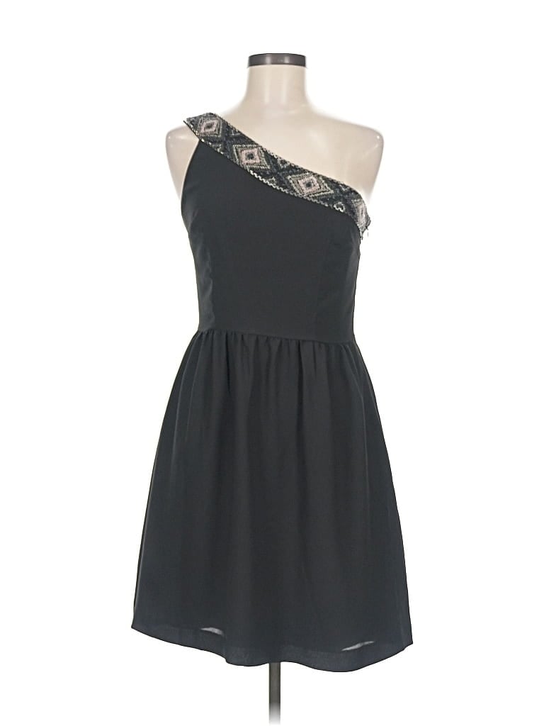 Kensie Cocktail Dress In Black