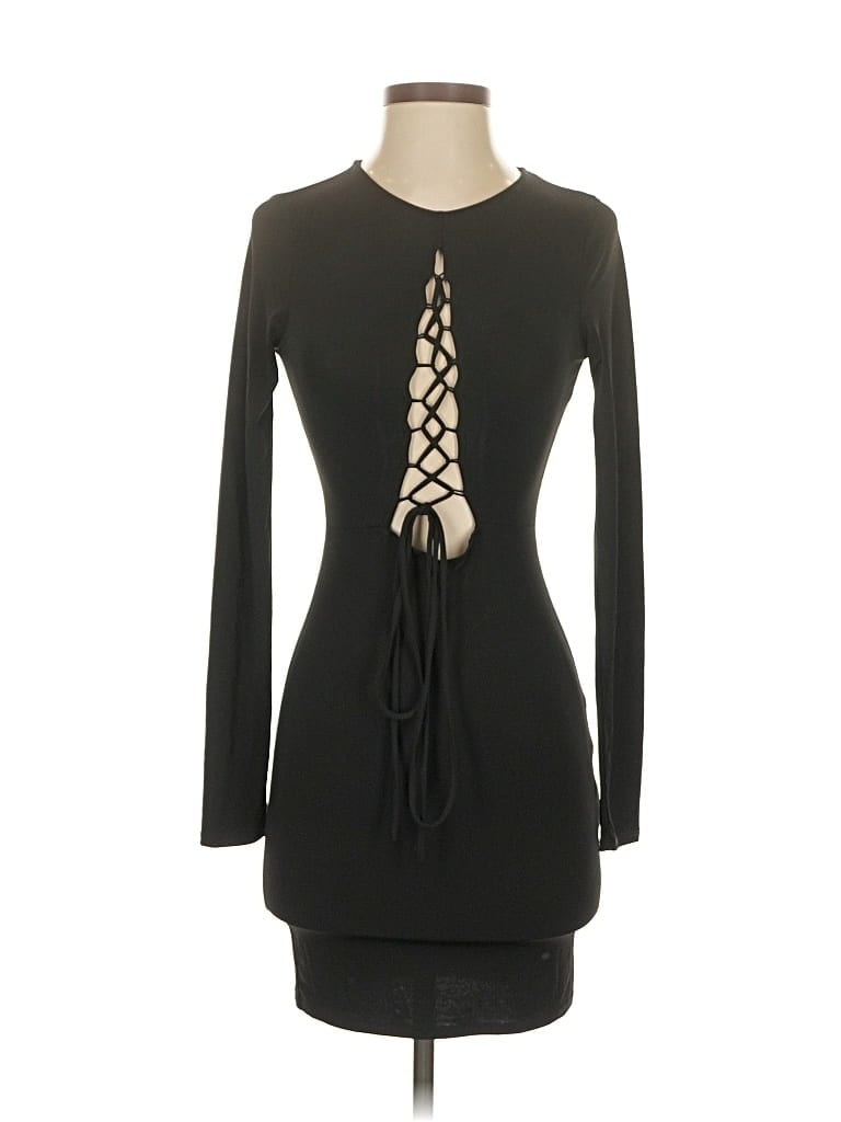 Click to view more detailed imagery on our partner's website Pre-owned Forever 21 Cocktail Dress In Black