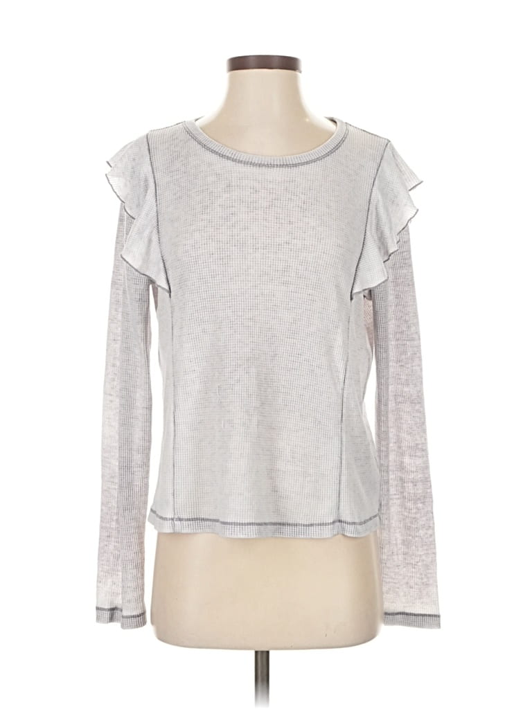 Click to view more detailed imagery on our partner's website Pre-owned Splendid Long Sleeve T-shirt In Silver