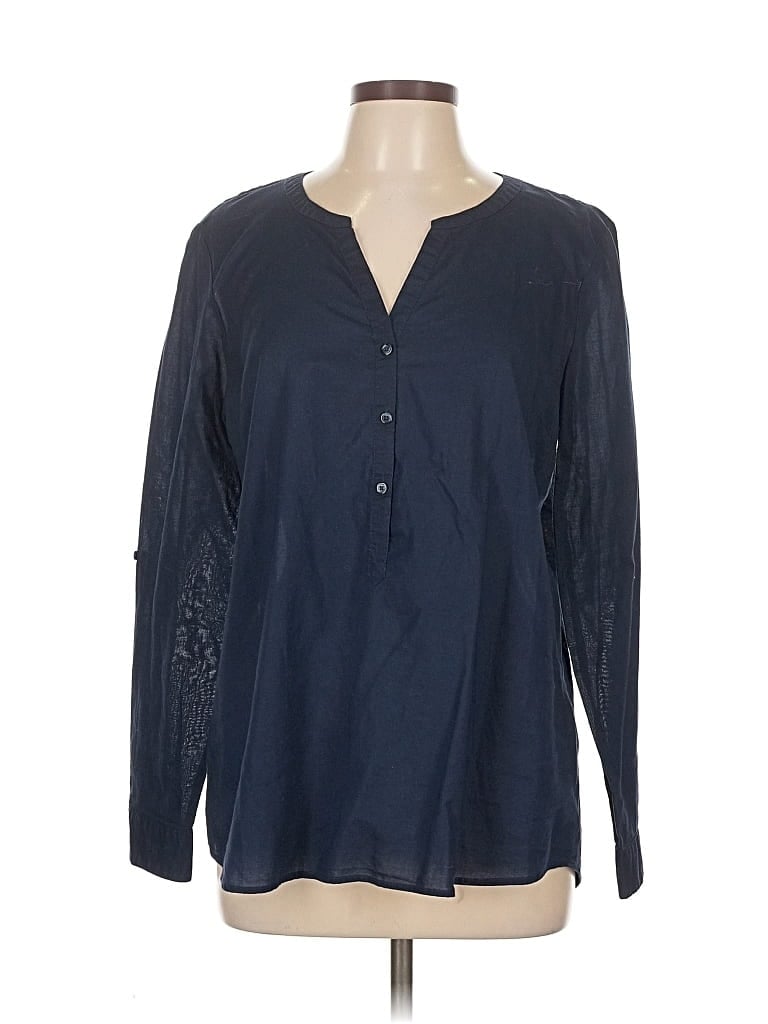 Click to view more detailed imagery on our partner's website Pre-owned G.h. Bass & Co. Long Sleeve Blouse In Blue