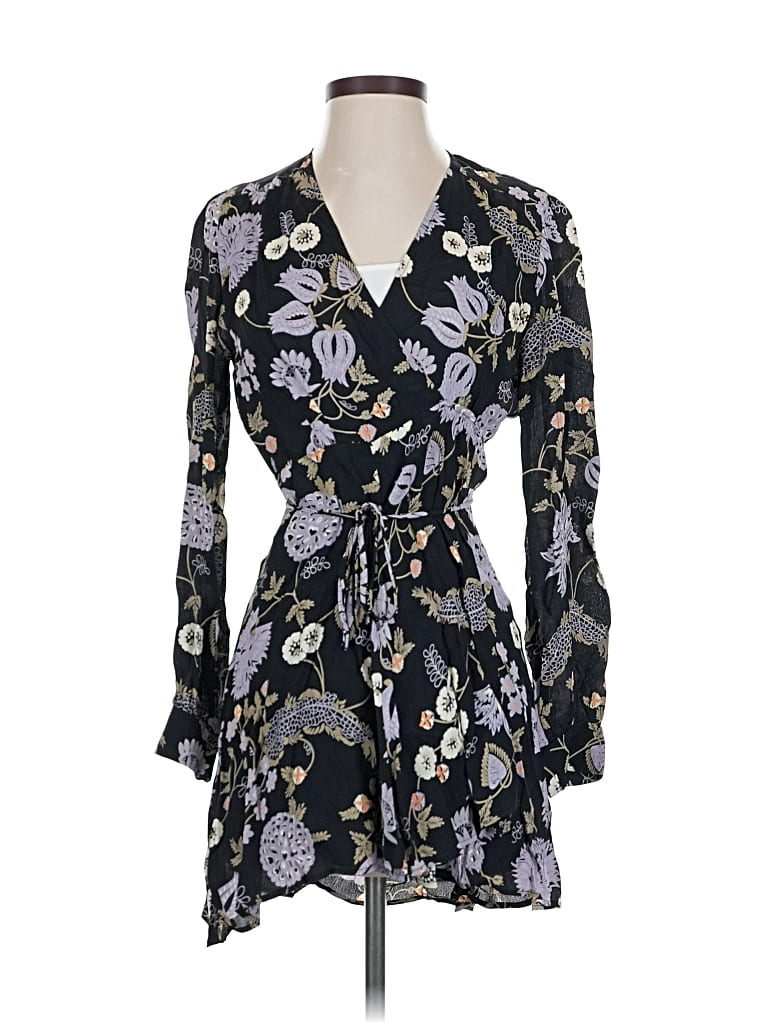 Click to view more detailed imagery on our partner's website Pre-owned Reformation Casual Dress In Gray