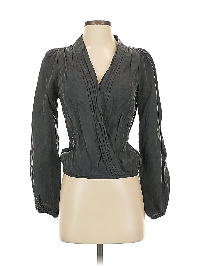 Pre-owned Evereve Long Sleeve Blouse In Gray