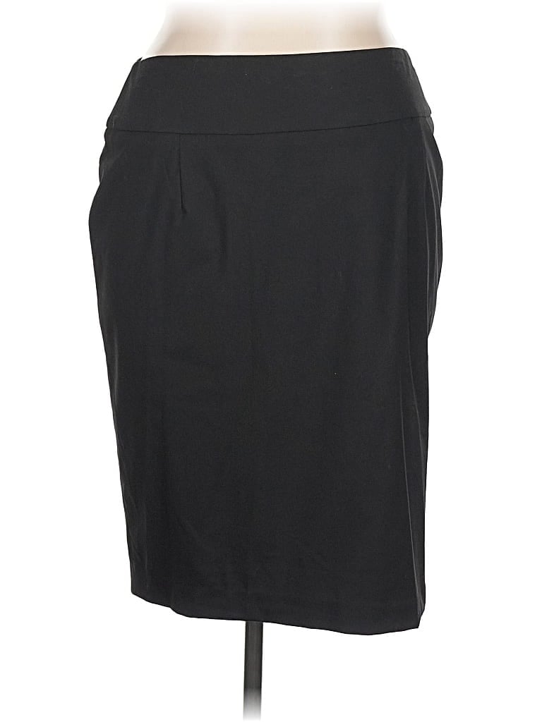 Pre-owned Mossimo Casual Skirt In Black