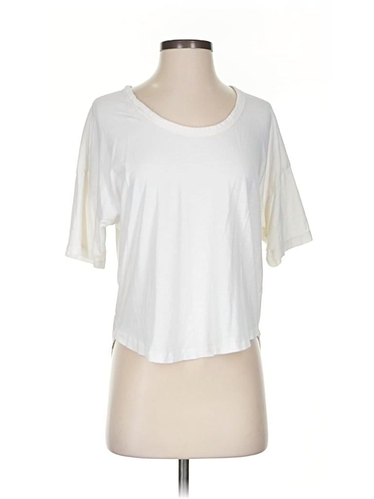 Pre-owned Athleta Short Sleeve T-shirt In White