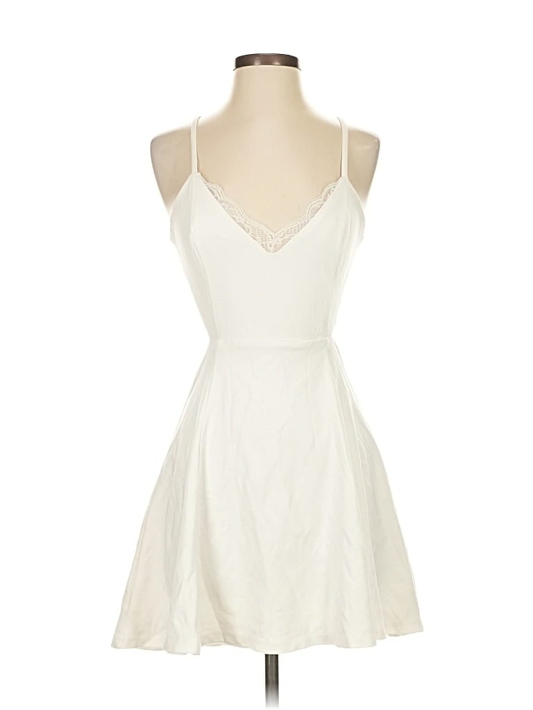 Pre-owned Lush Cocktail Dress In White