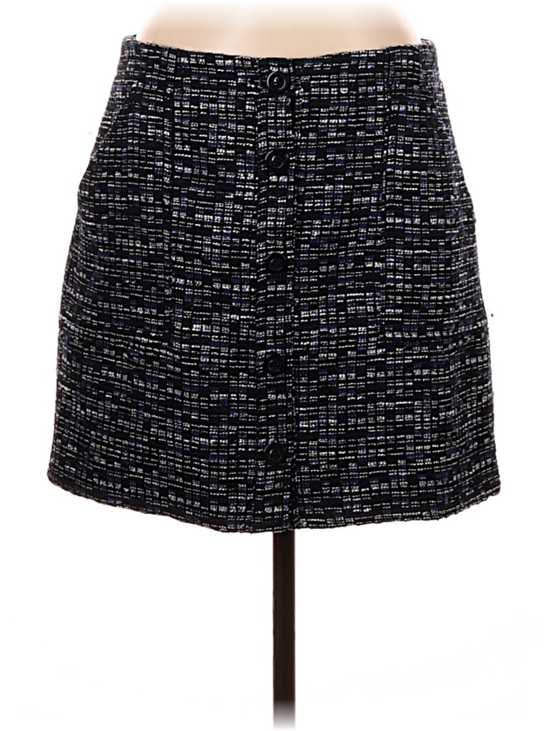 Click to view more detailed imagery on our partner's website Pre-owned Banana Republic Formal Skirt In Black