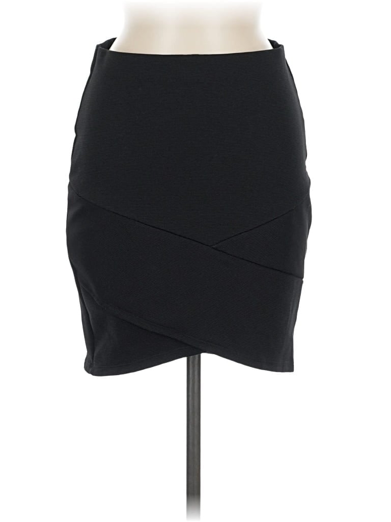 Pre-owned Joe B By Joe Benbasset Casual Skirt In Black