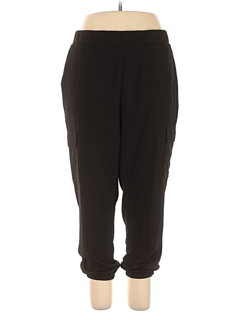 Pre-owned Torrid Casual Pants In Black