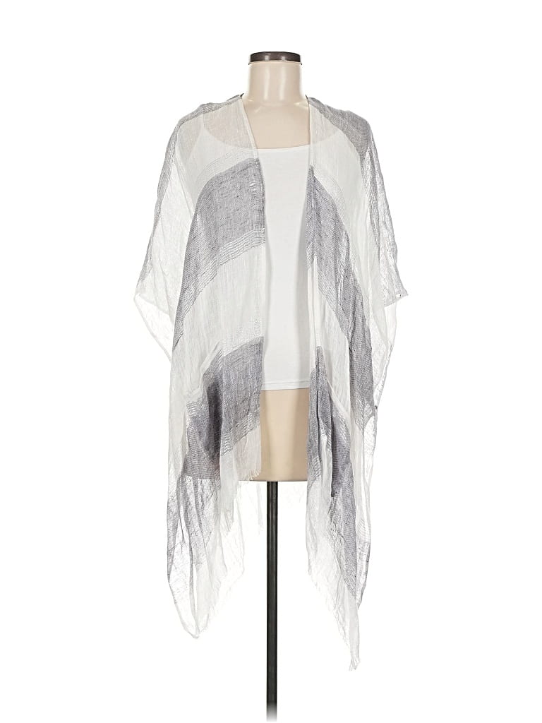 Click to view more detailed imagery on our partner's website Pre-owned Echo Kimono In Silver