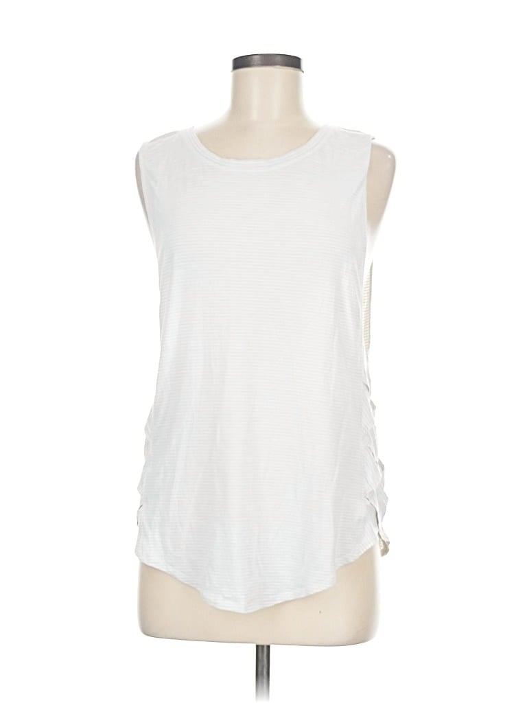 Pre-owned Lululemon Athletica Sleeveless T-shirt In White