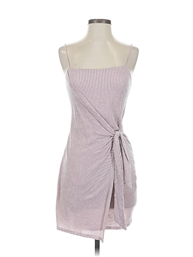 Pre-owned All In Favor Romper In Pink