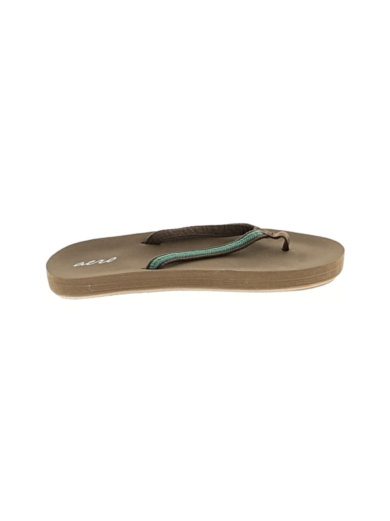 Pre-owned Aero Flip Flops In Brown
