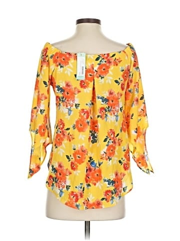 Status 3/4 Sleeve Blouse (view 2)