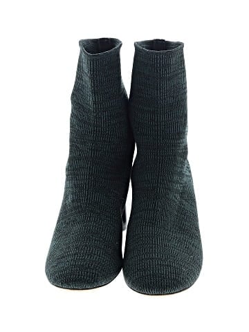 Vince. Ankle Boots (view 2)
