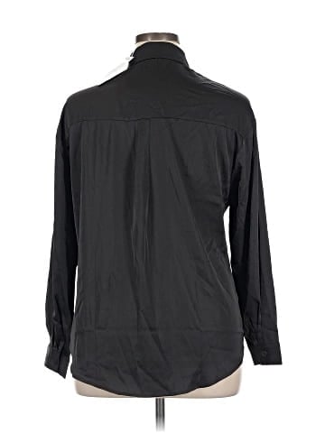 Sabrinas 3/4 Sleeve Blouse (view 2)