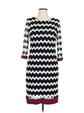Sandra Darren Casual Dress (view 1)