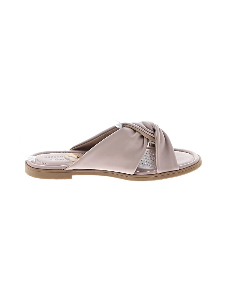 Pre-owned Clarks Sandals In Pink
