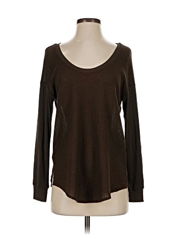 Bella Luxx Long Sleeve Top (view 1)