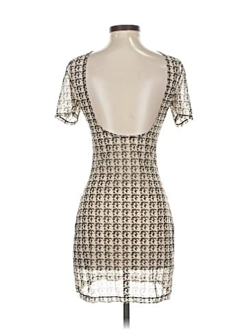 Devon Windsor Cocktail Dress (view 2)