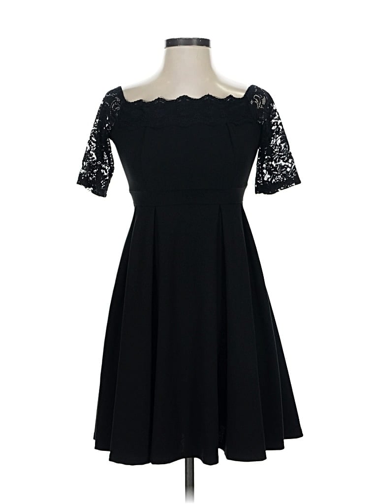 Pre-owned Francesca's Cocktail Dress In Black