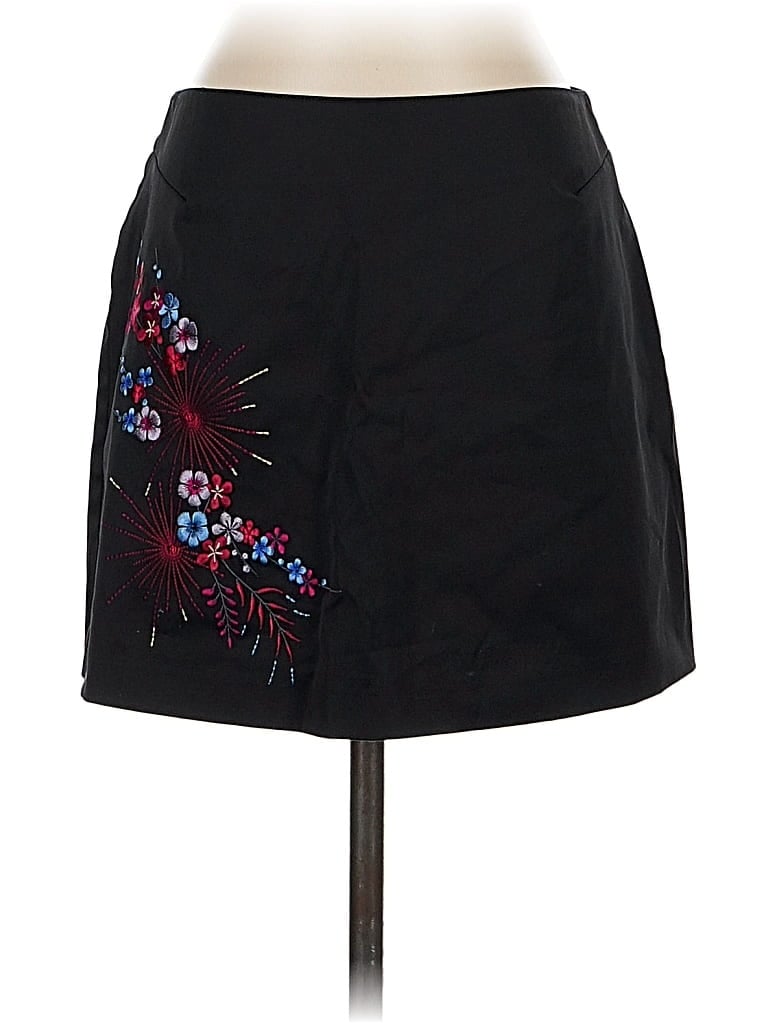 Click to view more detailed imagery on our partner's website Pre-owned Express Casual Skirt In Black
