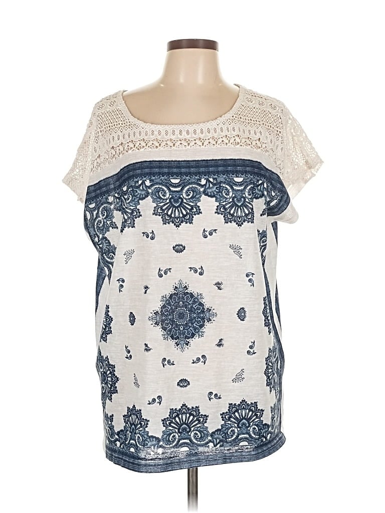 Pre-owned Weekend Suzanne Betro Short Sleeve Top Ivory Scoop Neck Tops In White